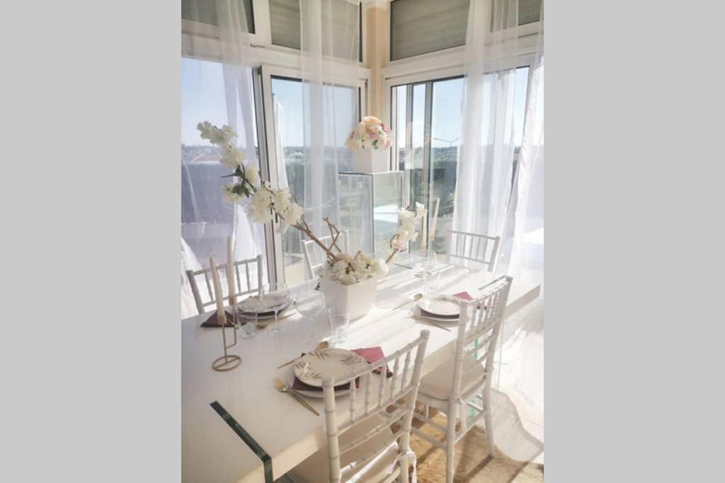 Appartamento Penthouse With Sea View & Private Terrace Guia  Esterno foto