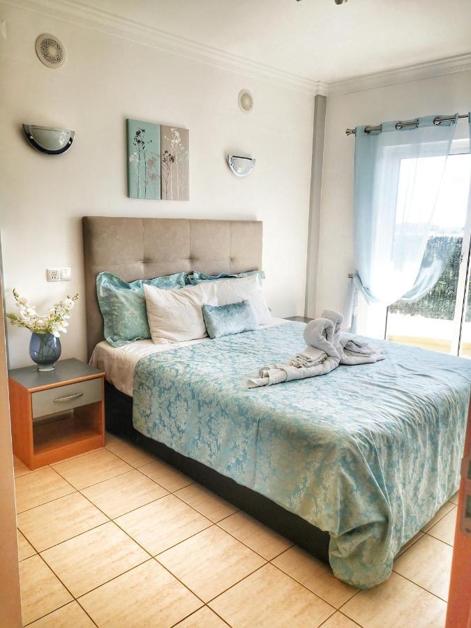 Appartamento Penthouse With Sea View & Private Terrace Guia  Esterno foto