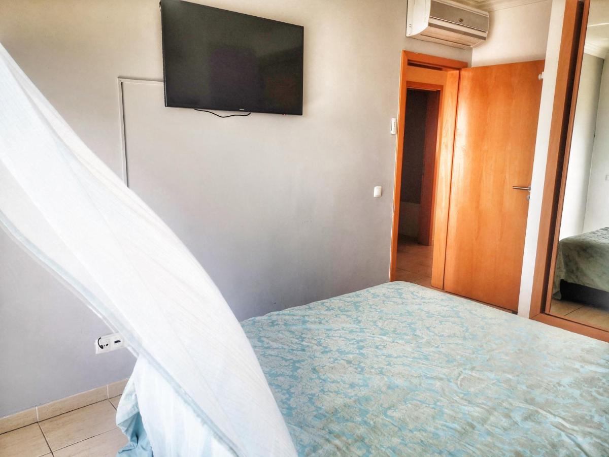 Appartamento Penthouse With Sea View & Private Terrace Guia  Esterno foto