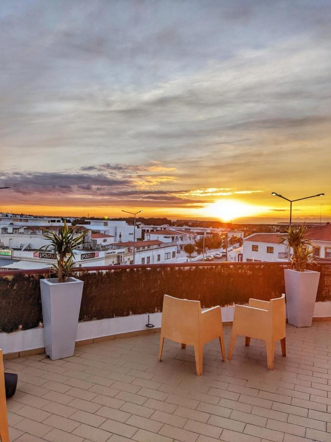 Appartamento Penthouse With Sea View & Private Terrace Guia  Esterno foto