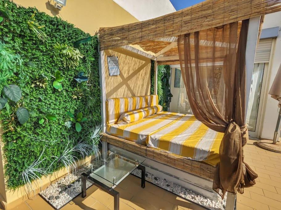 Appartamento Penthouse With Sea View & Private Terrace Guia  Esterno foto
