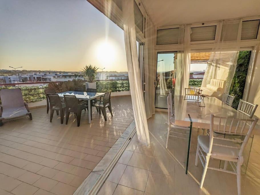 Appartamento Penthouse With Sea View & Private Terrace Guia  Esterno foto