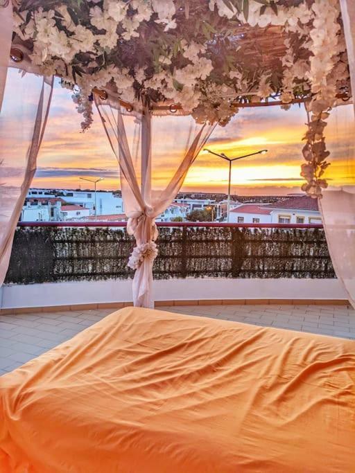 Appartamento Penthouse With Sea View & Private Terrace Guia  Esterno foto